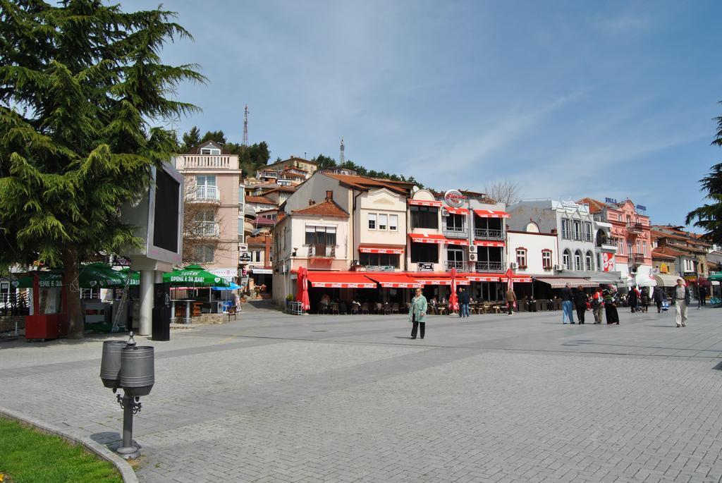 Appartement La Piazza à Ohrid Extérieur photo